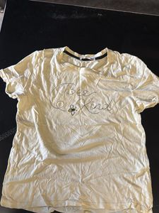 Cute "Bee Kind" Graphic T-Shirt