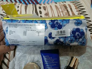 Combo Of Estee Lauder Skincare Kit