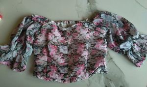 Floral Off-Shoulder Puff Sleeve Top