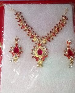New Golden Nackless With Red Stones✨✨