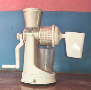 Manual Juicer