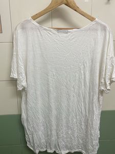 GAP White Basic T-Shirt