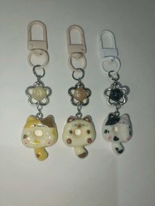 Cute Cat Donut Keychain