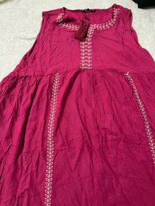 Beautiful Embroidered Magenta Kurta