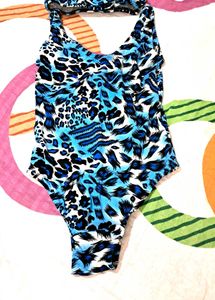 Swimming Suit  Girl  With Cap.
