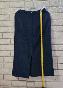 Issee Navy Blue &amp; Green Patterned Midi Skirt