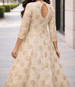 FLOOR LENGTH