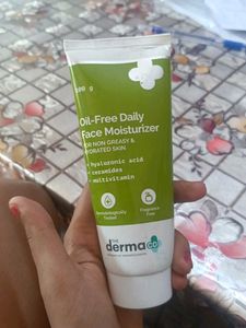 The Derma Co. Oil-Free Face Moisturizer