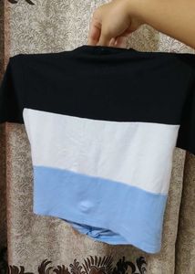 Chic Color Block Twist Crop Top