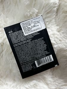 MAC Studio Fix Foundation NC25