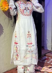 Elegant White Embroidered Kurta Set