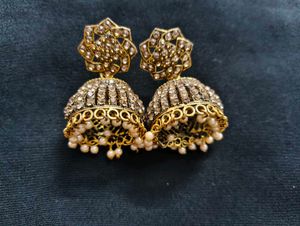 Exquisite Jhumka Earrings with Pearls