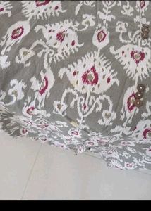 Sleeveless Kurta