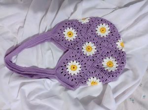 Crochet Daisy Tote Bag
