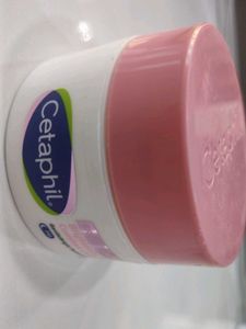 Cetaphil Moisturizing Cream Jar