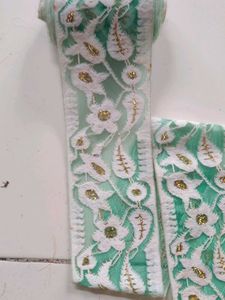 Green &amp; White Floral Lace Trim