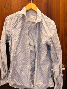 Men's Patterned Button-Down Shirt