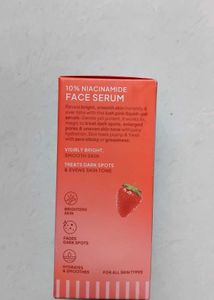 DOT &amp; KEY Strawberry Bright Face Serum