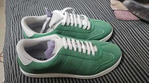 Green Sneakers Unisex shein