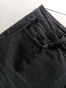 Stylish Charcoal Grey Denim Jeans