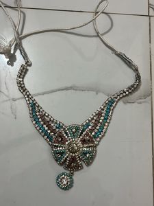 Sparkling Statement Necklace