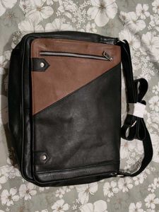 Stylish Two-Tone Crossbody Bag