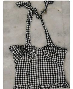 Gingham Ruffle Crop Top