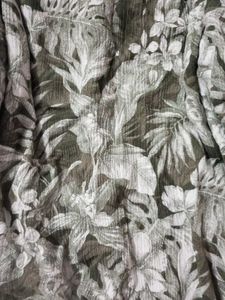 Chic H&amp;M Tropical Print top