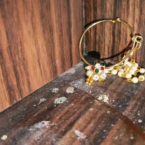 Exquisite Pearl Chain Nose Ring with Embellishment