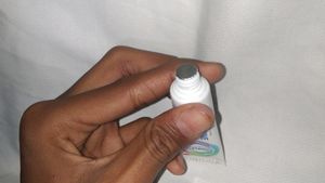sensodyne tooth paste