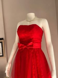 Stunning Red Strapless Bow Dress