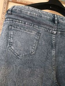 Women's Grey Slim Fit Jeans || Waist 32 inches