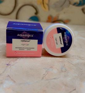 Aqualogica Radiance Set