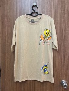 Cute Tweety Bird Back Print T-Shirt