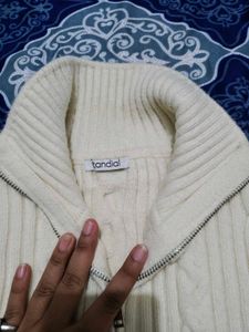 Cozy Cable Knit Zip-Up Sweater