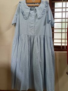 RUFFLE COLLAR DRESS