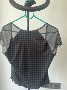 H M  dividend Mesh Overlay Plaid Top