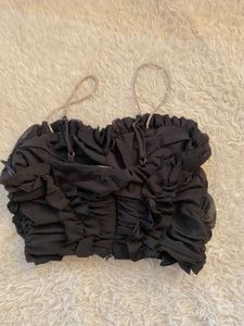 Bershka Chic Black Ruffled Crop Top