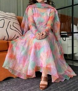 Beautiful Tie-Dye Kurta Set with Dupatta