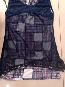 Stylish Blue Checkered Tunic Top