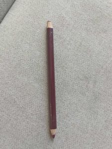 Deep Red Lip Liner Pencil