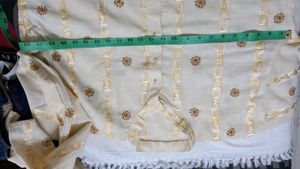 MEN KURTHA 46 CMS CREAM FLORAL WITH BEAUTIFUL EMBROIDERY WORK NEW ONE WITHOUT TAG TOP CONDITION