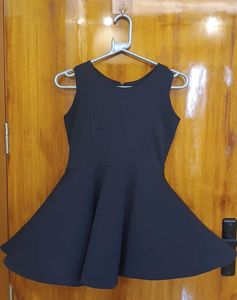 Navy Blue Peplum Top🌀
