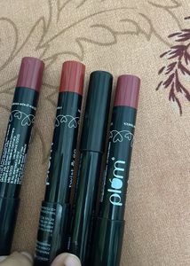 Plum Twist &amp; Go Crayon Lipsticks - Set of 4