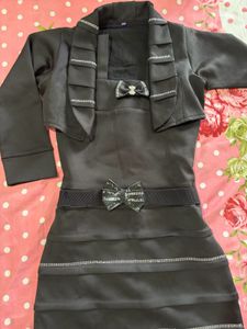Chic Black Cocktail Dress