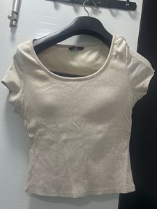 Ribbed Scoop Neck padded Cropped Top