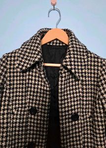 Houndstooth Patterned Coat