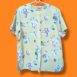 Chic Floral Print Button-Up Blouse