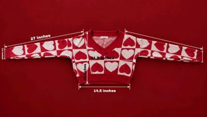 RED &amp; IVORY HEART PRINT CROPPED V-NECK SWEATER