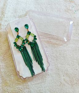 Emerald Green Dangle Earrings